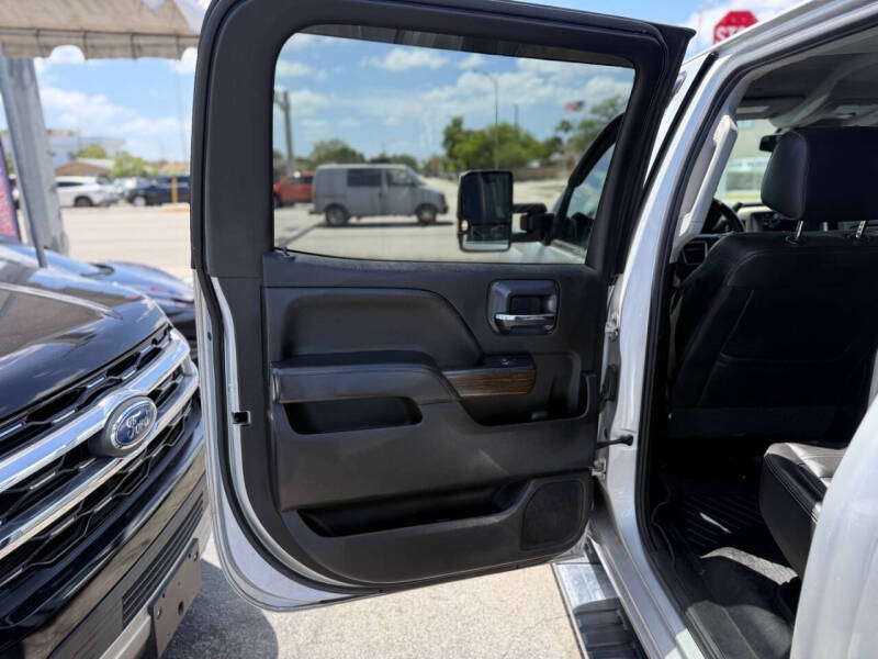 2019 GMC Sierra 3500HD Denali