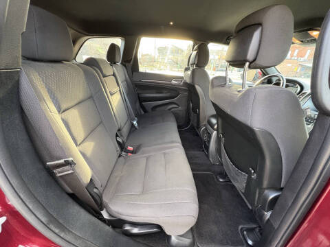 2018 Jeep Grand Cherokee Laredo