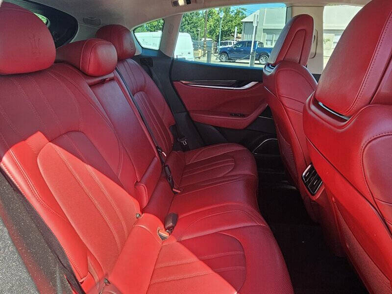 2017 Maserati Levante S