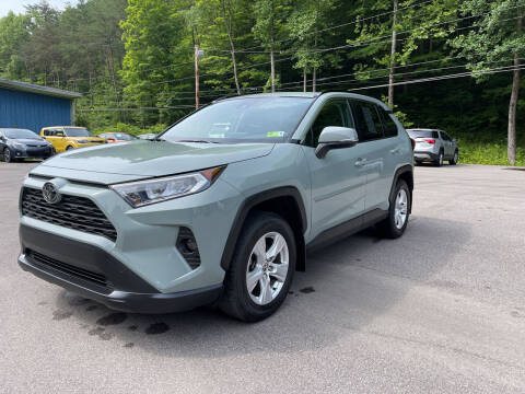 2020 Toyota RAV4 for sale at Tommy's Auto Sales in Inez KY