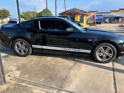 2012 Ford Mustang V6