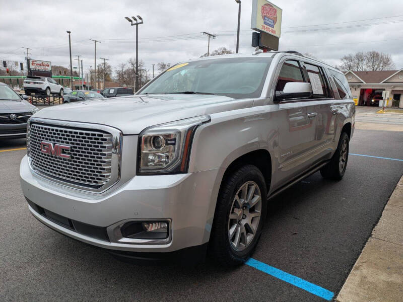 2017 GMC Yukon XL Denali