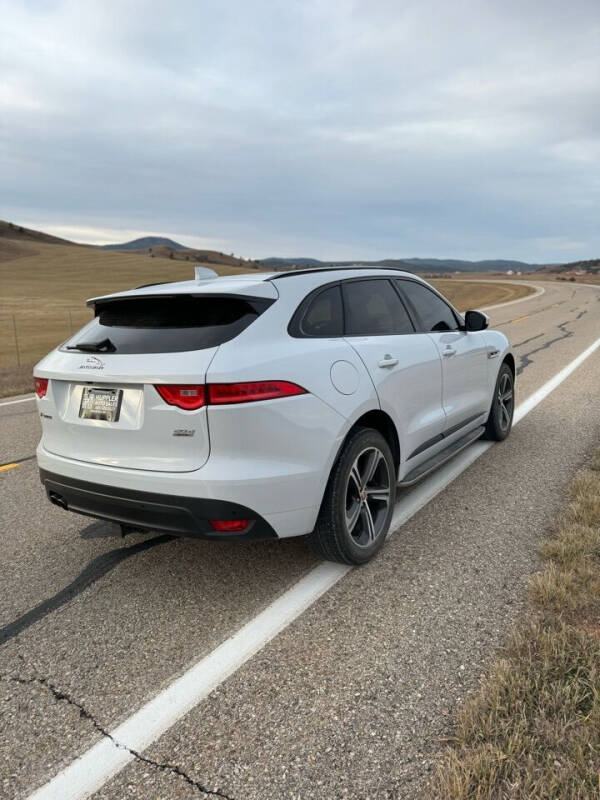 2018 Jaguar F-PACE 20d R-Sport