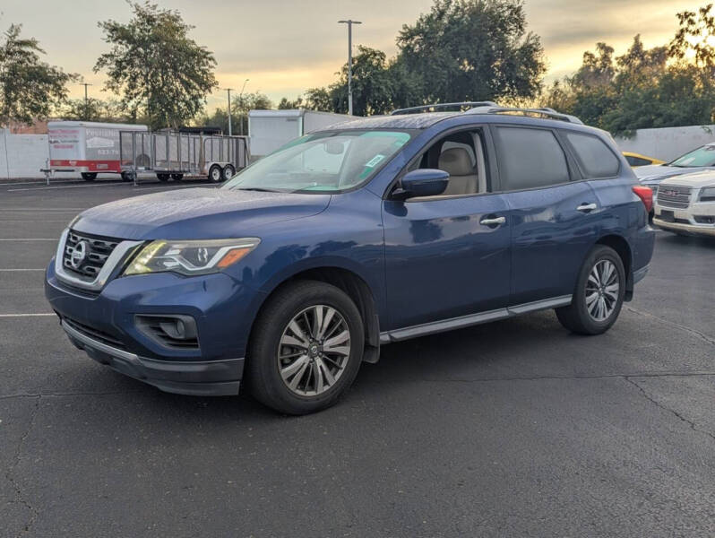 2018 Nissan Pathfinder SV