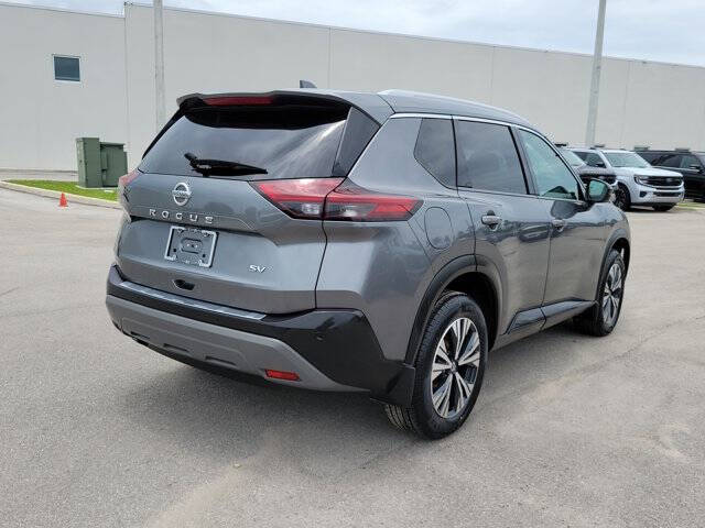 2021 Nissan Rogue SV