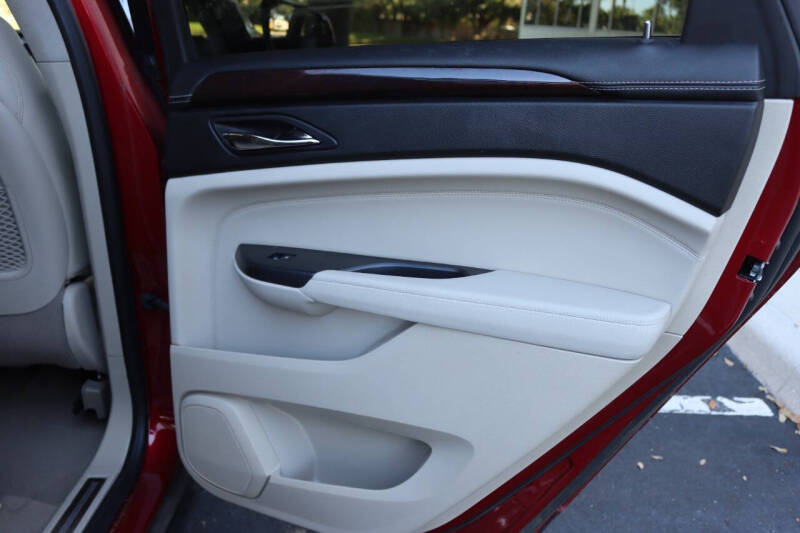 2013 Cadillac SRX Performance Collection