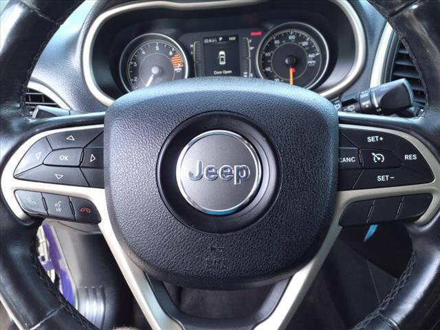 2016 Jeep Cherokee for sale at Auto Energy in Lebanon, VA