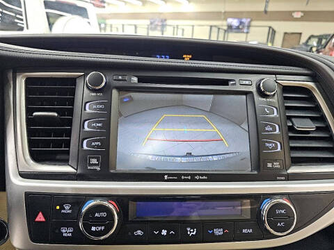 2016 Toyota Highlander