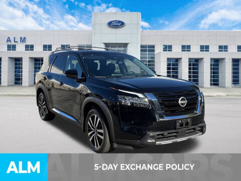 2023 Nissan Pathfinder Platinum