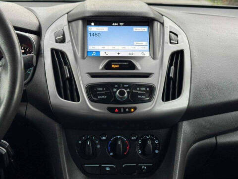 2017 Ford Transit Connect XLT