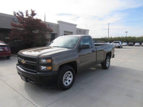 2015 Chevrolet Silverado 1500 for sale at Repeat Auto Sales Inc. in Manteca CA