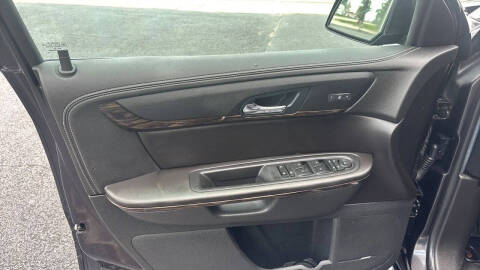 2016 GMC Acadia Denali