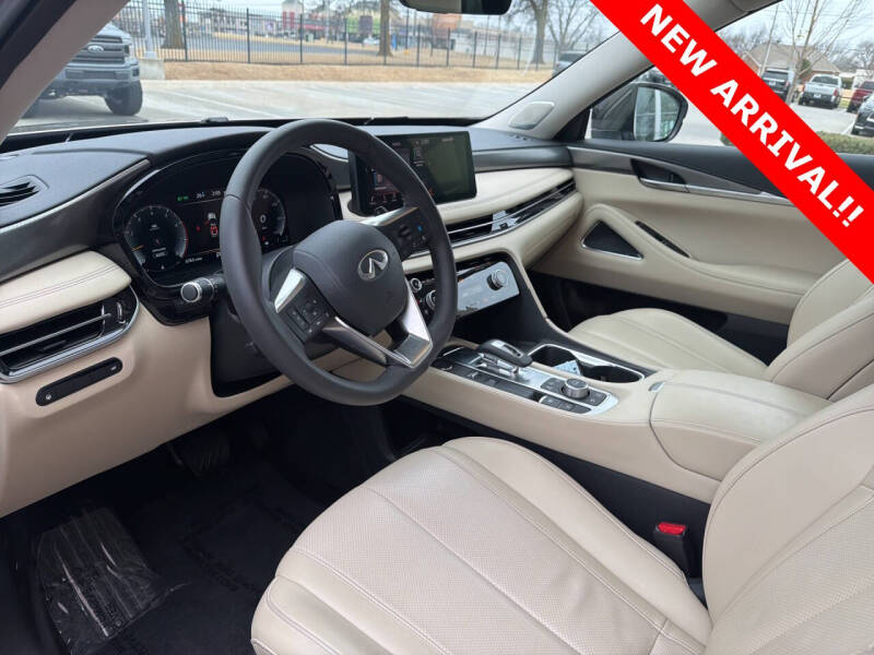 2025 Infiniti QX60 Luxe