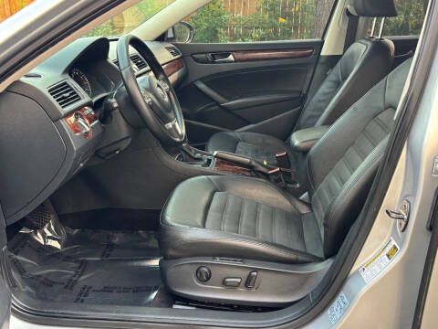 2012 Volkswagen Passat TDI SEL Premium