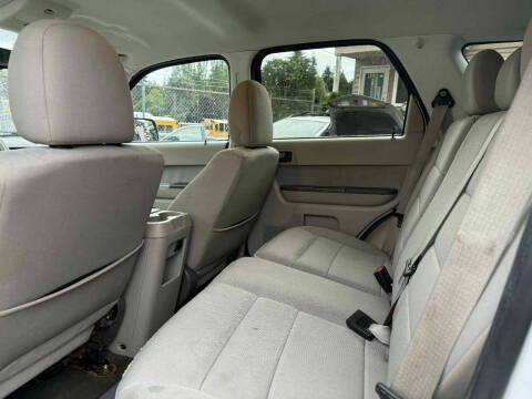 2011 Ford Escape XLT