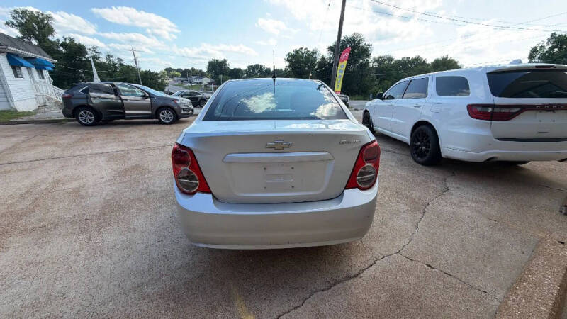 2014 Chevrolet Sonic LS Auto