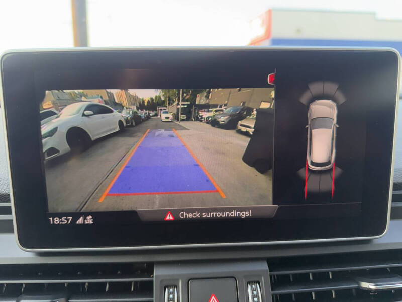 2018 Audi Q5 2.0T quattro Premium Plus