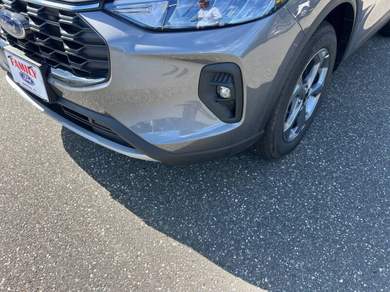 2026 Ford Escape ST-Line Select