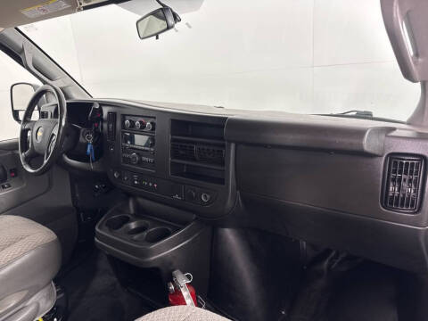 2020 Chevrolet Express 2500