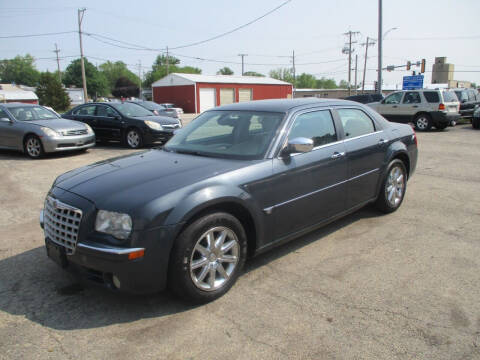 2007 Chrysler 300 for sale at RJ Motors in Plano IL