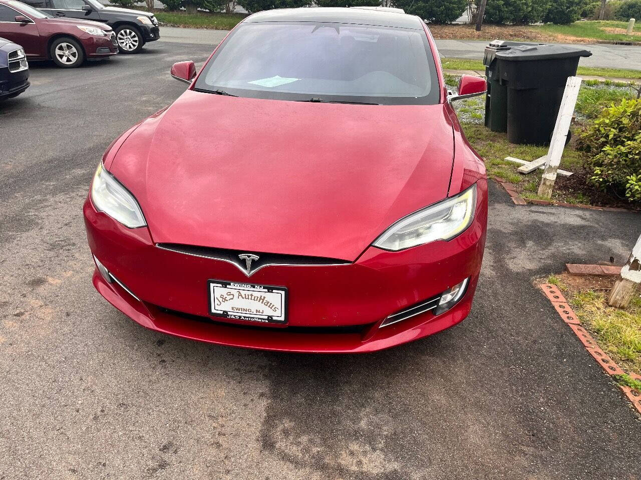 Red 2018 Tesla Model S 75D AWD 75D 4dr Liftback 1