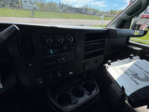 2016 Chevrolet Express 2500