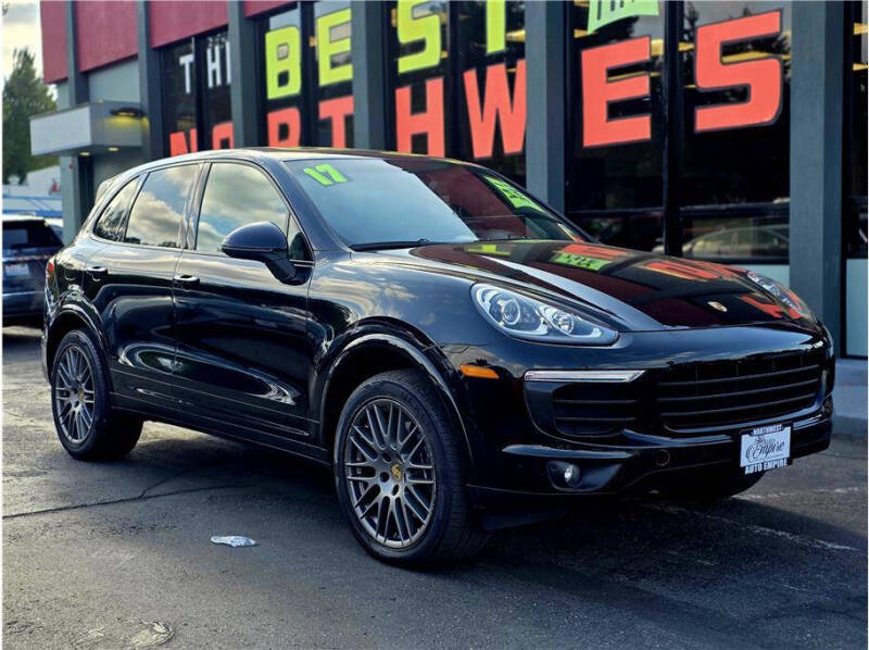 2017 Porsche Cayenne Platinum Edition