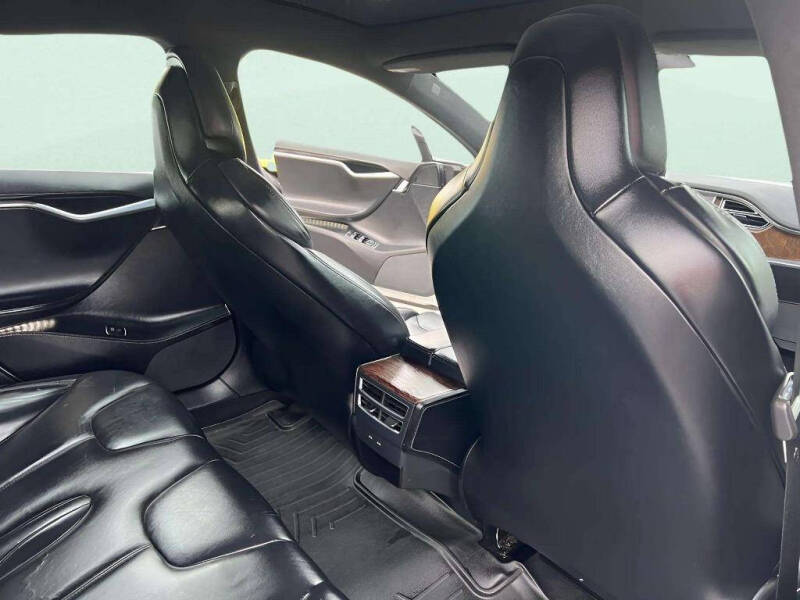 2017 Tesla Model S 75D