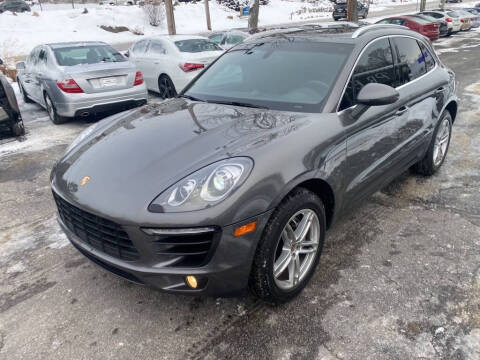 2015 Porsche Macan