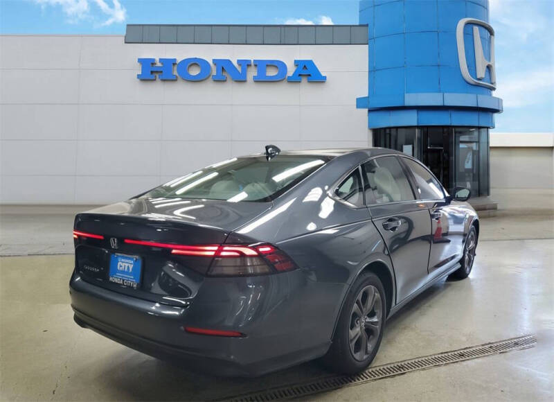 2024 Honda Accord EX