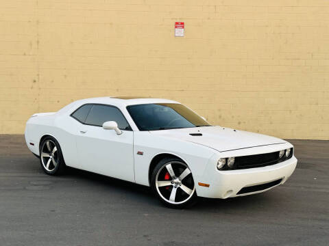 2012 Dodge Challenger SRT8 392
