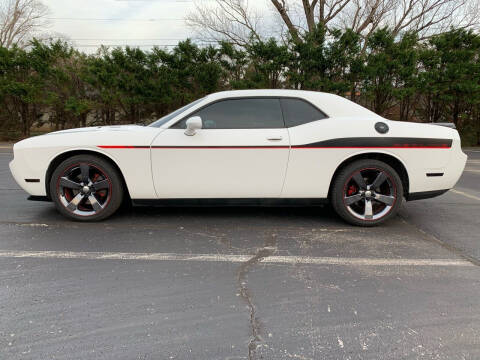 2013 Dodge Challenger for sale at Tennessee Valley Wholesale Autos LLC in Huntsville AL