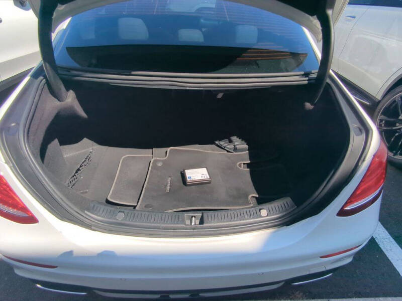 2019 Mercedes-Benz E-Class E 300