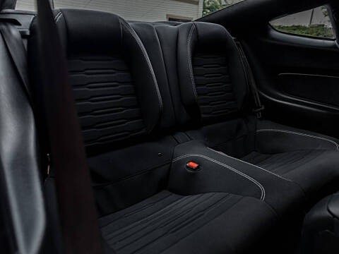 2021 Ford Mustang Mach 1