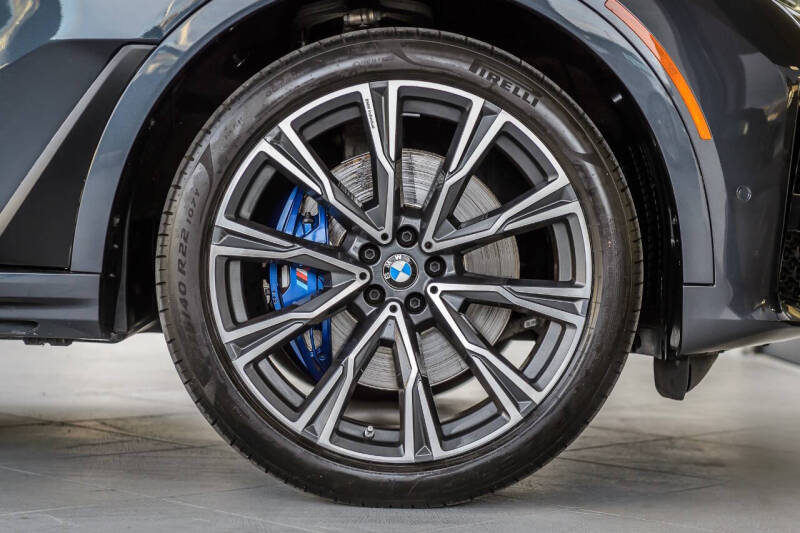 2022 BMW X7 xDrive40i
