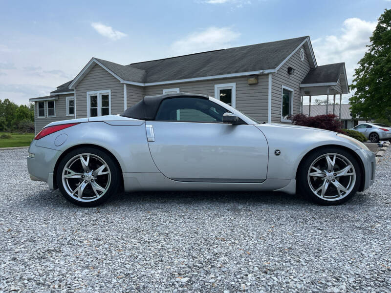 Used 2005 Nissan 350Z Roadster Enthusiast with VIN JN1AZ36D15M700781 for sale in Maryville, TN