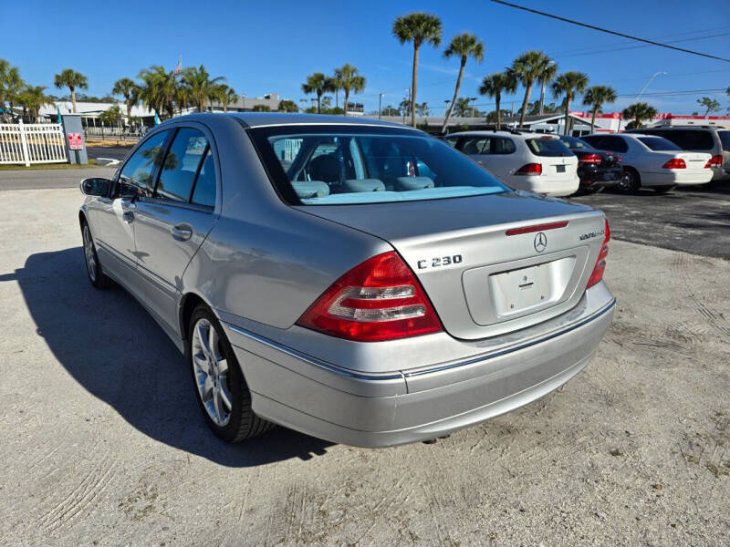 2004 Mercedes-Benz C-Class C 230 Kompressor
