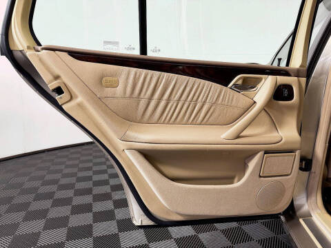 2001 Mercedes-Benz E-Class E 320 4MATIC