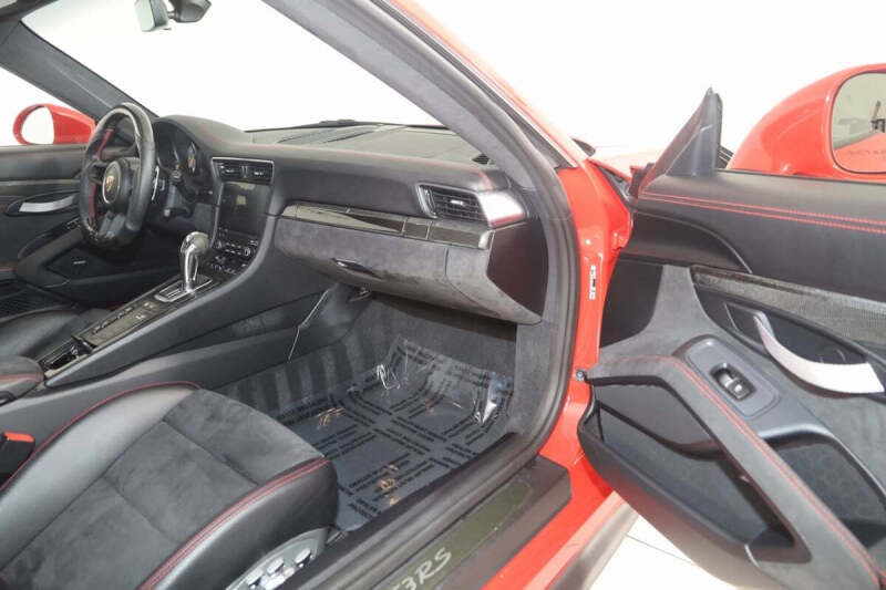 2019 Porsche 911 GT3 RS