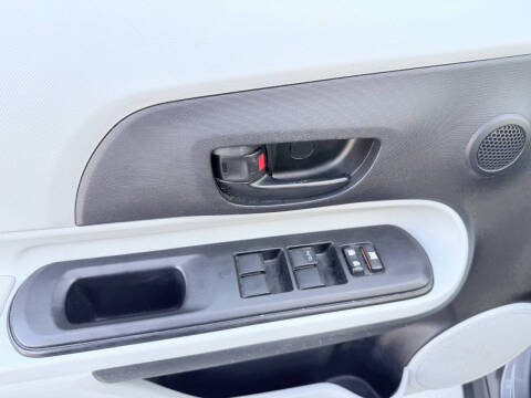 2012 Toyota Prius c One
