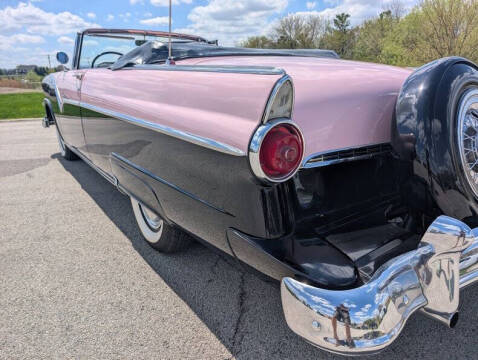 1955 Ford Sunliner