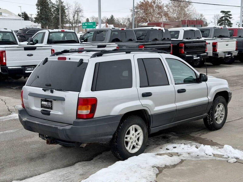 2004 Jeep Grand Cherokee Laredo