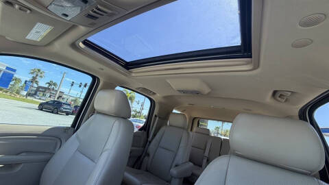 2012 Cadillac Escalade Luxury