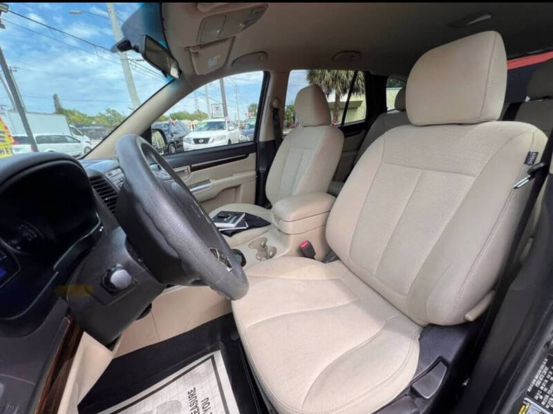 2012 Hyundai Santa Fe GLS