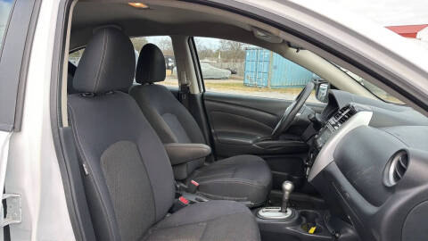 2017 Nissan Versa 1.6 S