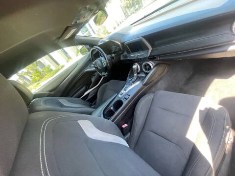 2017 Chevrolet Camaro LT