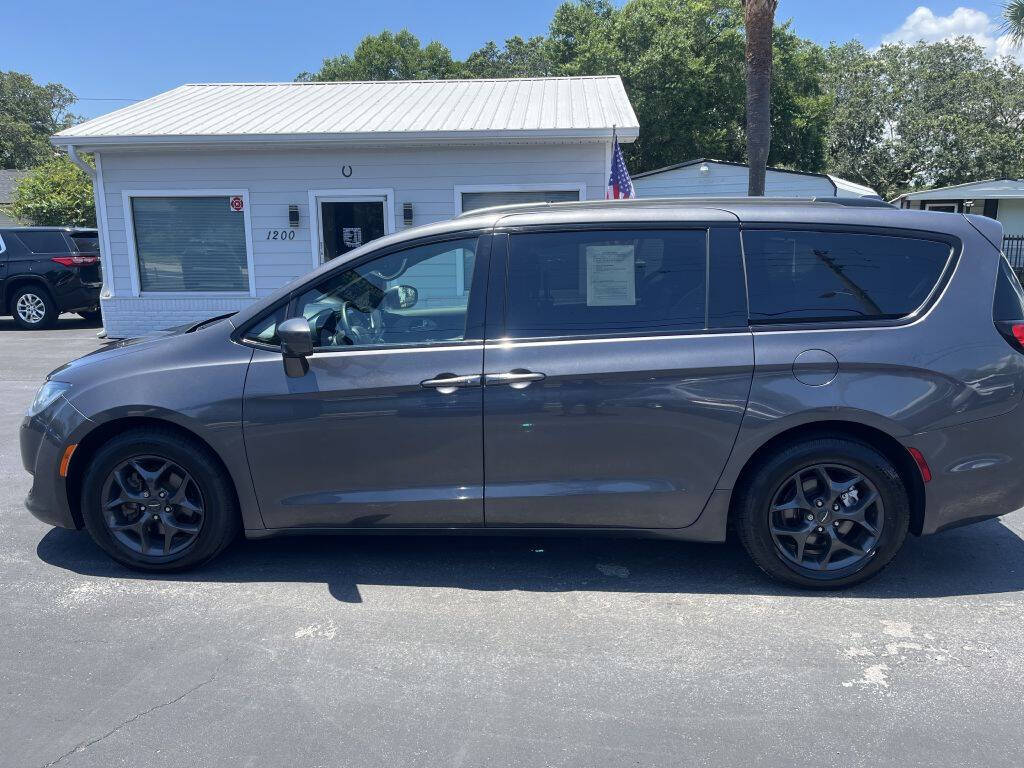 Gray 2018 Chrysler Pacifica Touring L Plus Touring L Plus 4dr Mini-Van 2