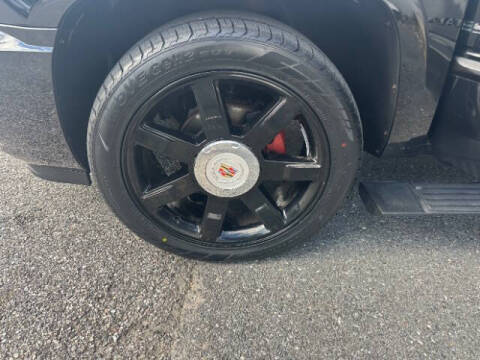 2012 Cadillac Escalade Luxury