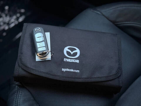 2018 Mazda MAZDA3 Grand Touring