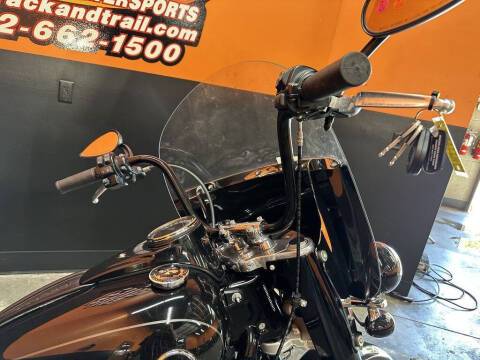 2018 Harley-Davidson FLHC - Softail Heritage